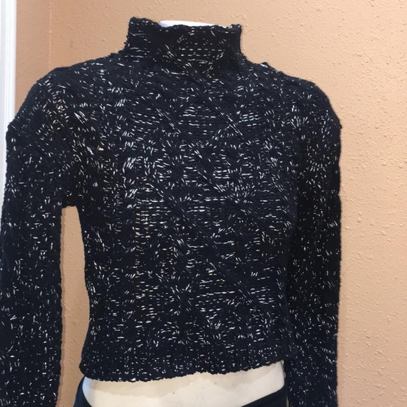 bebe Sweaters - Bebe Crop Sweater